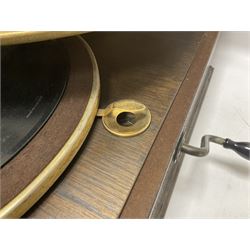 His Master's Voice Lumiere Gramophone, model no. 460 c1925, oak cased table top model with 12