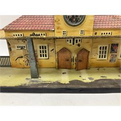 Märklin/Bing - c1930s tin-plate railway station in the style of a WW2 German station for ‘0’ gauge 