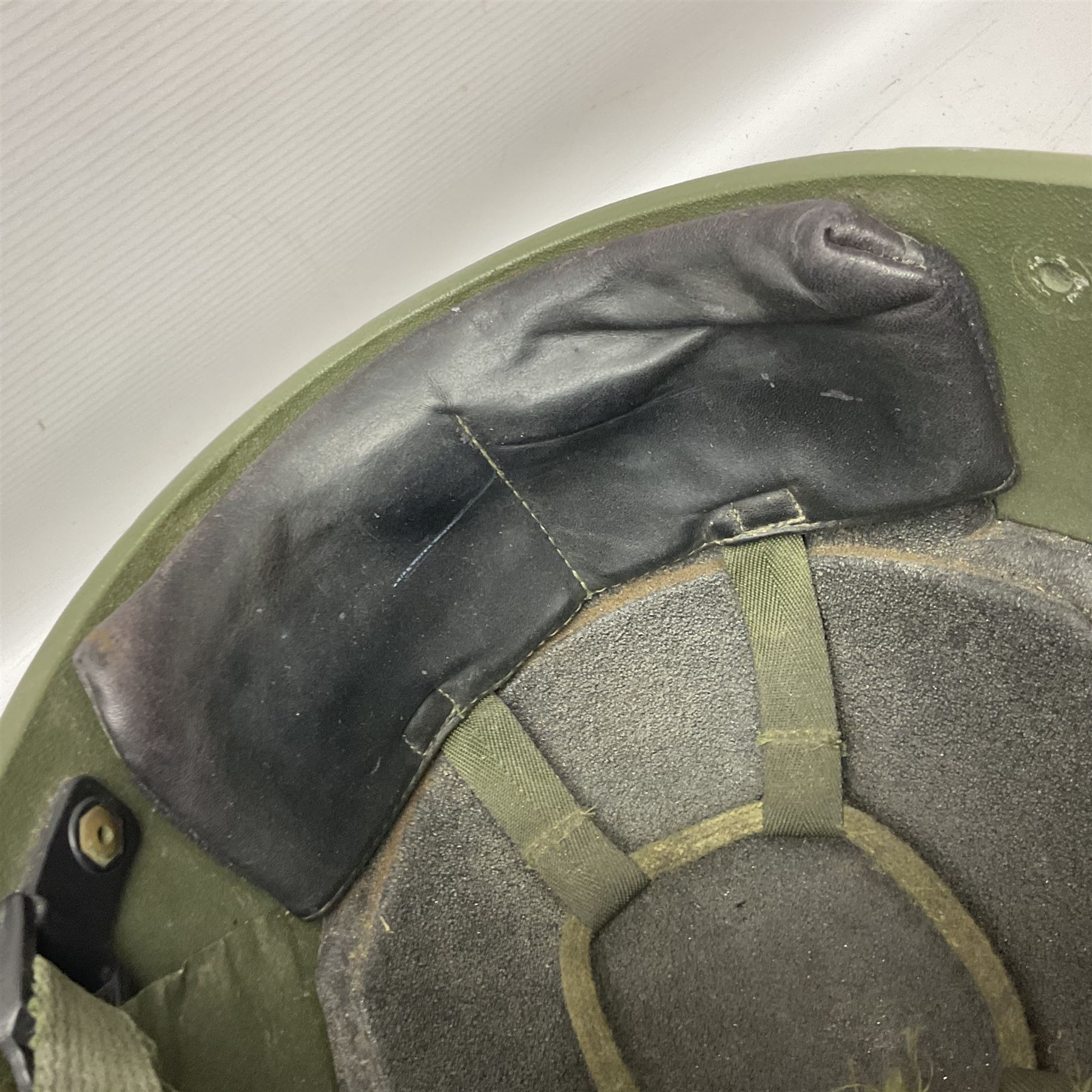 1950s UN soldiers helmet with liner