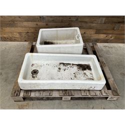 Rectangular shallow Belfast sink (W91cm, D46cm, H16cm) and another Belfast sink (W62cm, D46cm, H26cm)