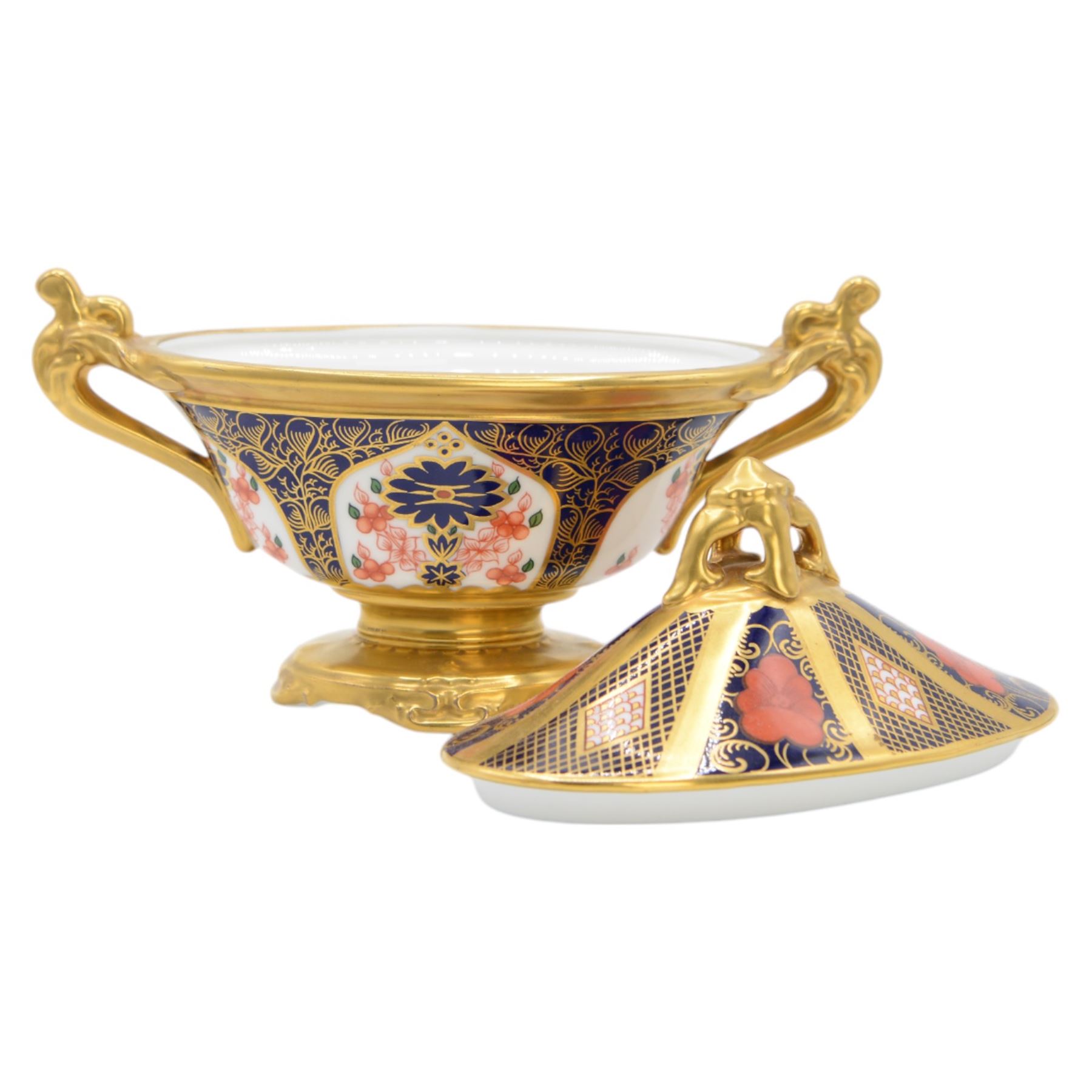 Royal Crown Derby Imari 1128 pattern twin handled pedestal dish and cover, with printed marks and date cipher for 2000 beneath, H15cm