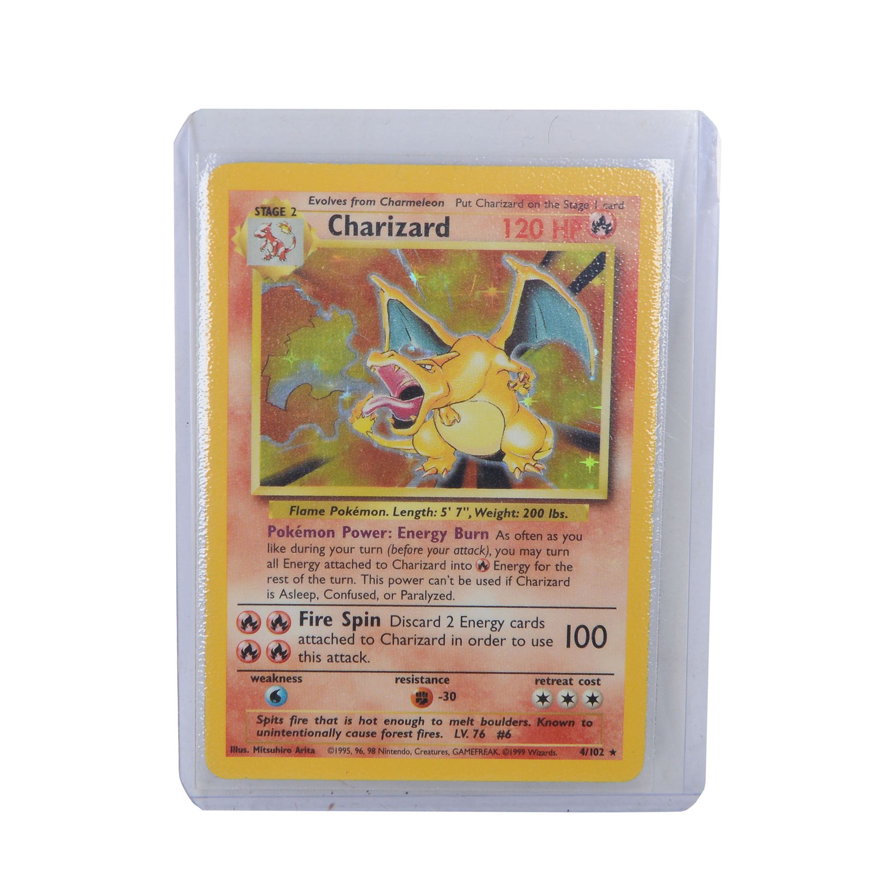 charizard holographic card 4/102 Pokemon - Base Set - Charizard main image 0