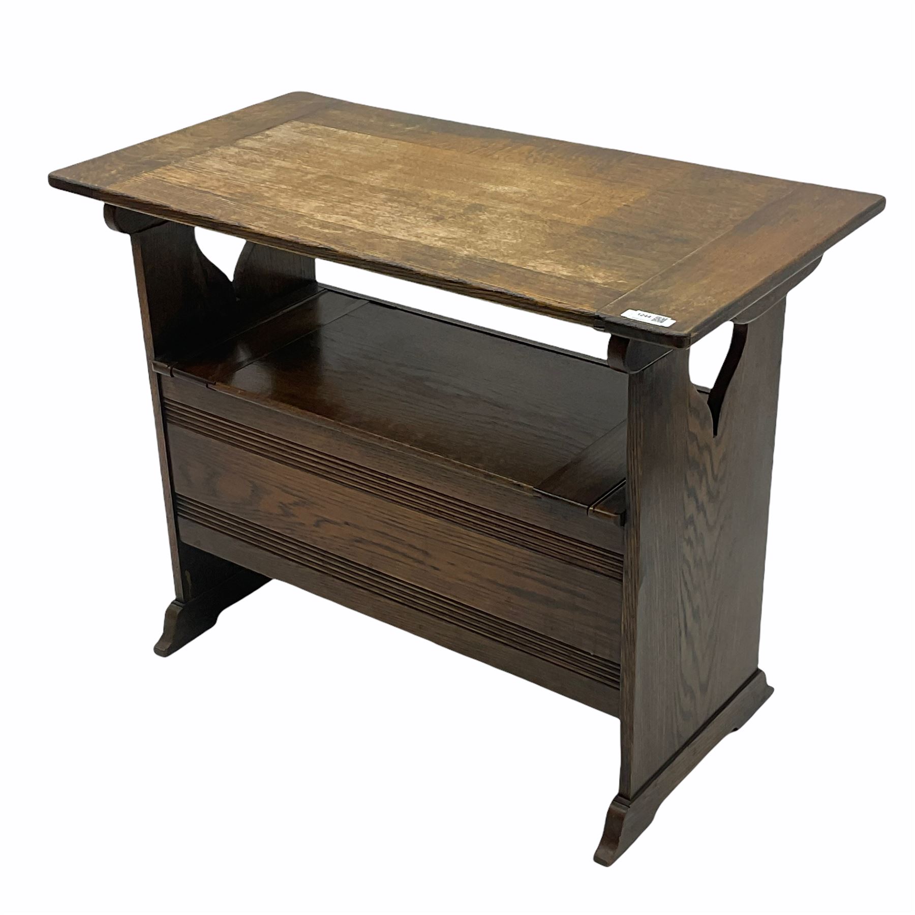 Mid 20th century oak monks bench, with hinged box seat