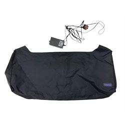 Yamaha PSR-530 electric keyboard, with stand and cover