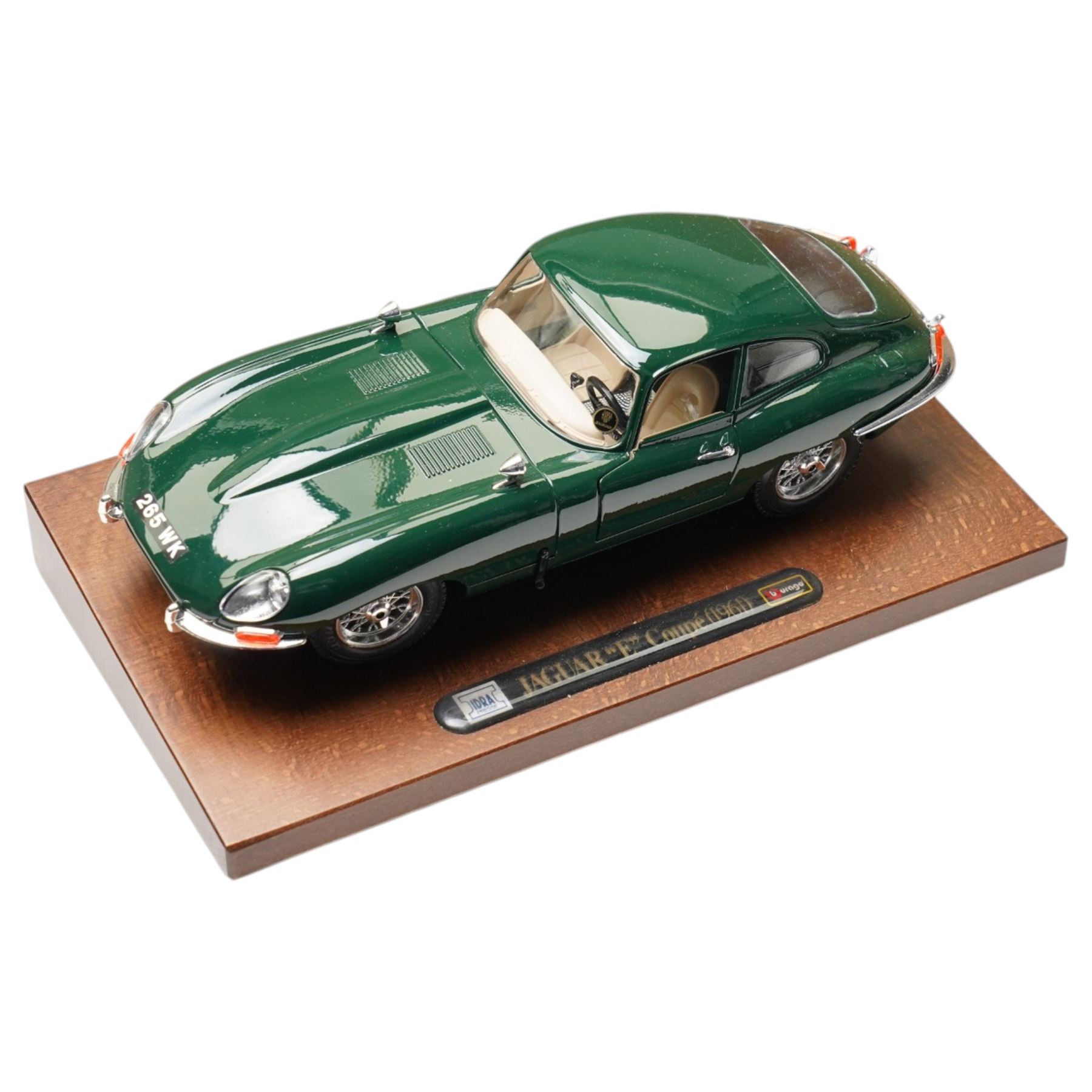 Collection of Burago cars including Ferrari 360 Modena, two Jaguar E Coupes, Ferrari 500 Maranello all boxed and Ferrari F50 (5) 