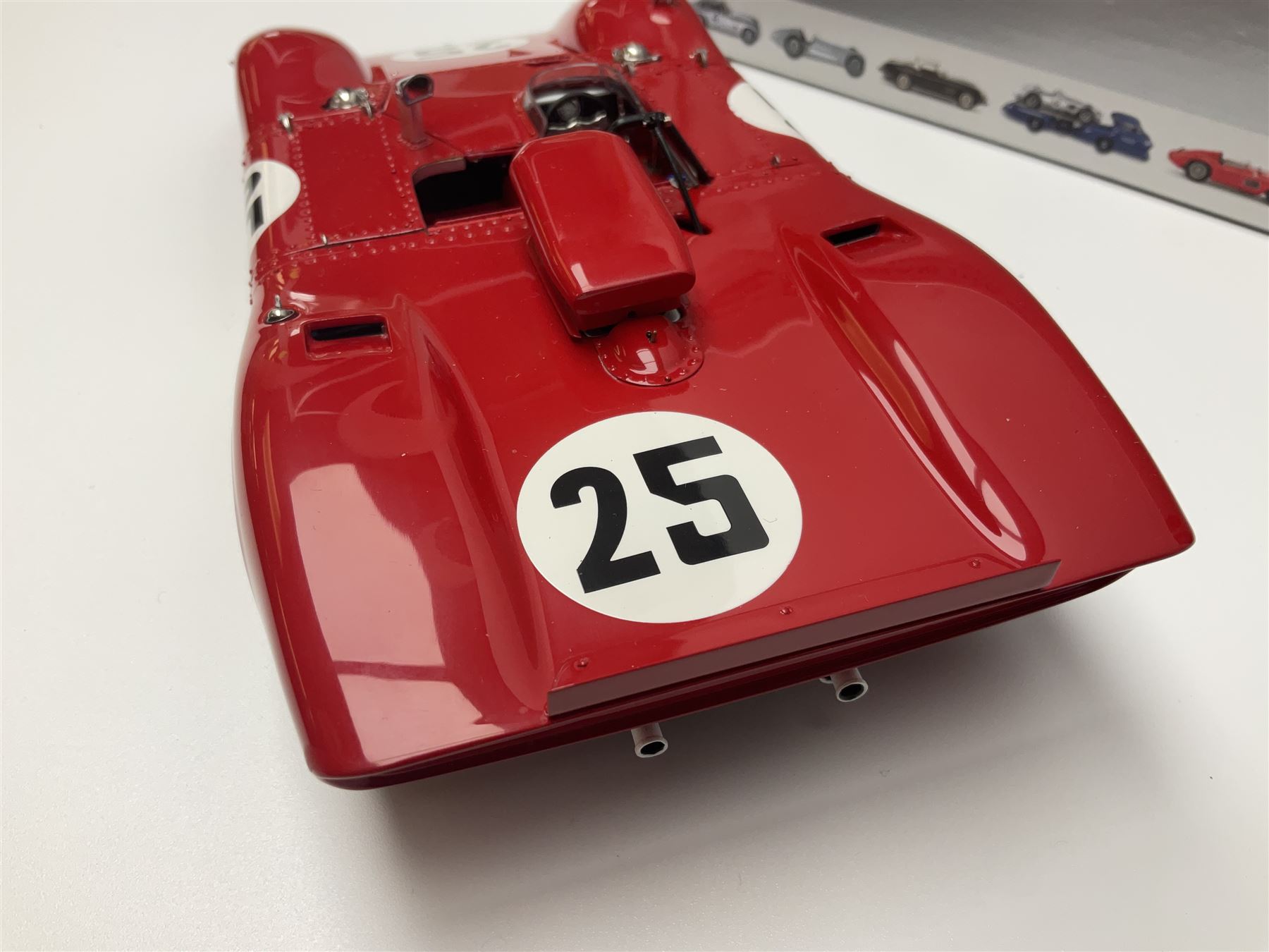 CMC 1:18 Scale Model of a Ferrari 312P Spyder 'Sebring Rennversion, 1969, Start-Nr. 25, Mario Andretti / Chris Amon'; manufactured by CMC Exclusive Modelle; No. M-095. Serie Nr. 1365 with certificate. Fully constructed and out of box with original box, accessories, packaging and paperwork.