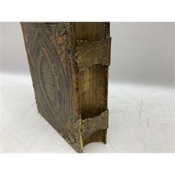 Brown's Self Interpreting Family Bible, The Holy Bible Old & New Testaments by Reverend John Brown, with coloured plates