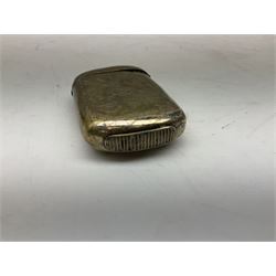 Silver vesta case of rounded rectangular form, with foliate engraved decoration, hallmarked Rolason Brothers Chester 1900, L4cm, together with two further silver plated vesta cases with similar decoration, (3)