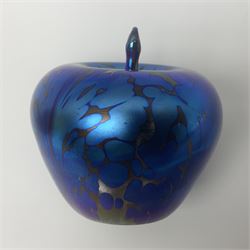 Two Robert Held glass vases, together with Adrian Sankey apple paperweight, vases H10cm 