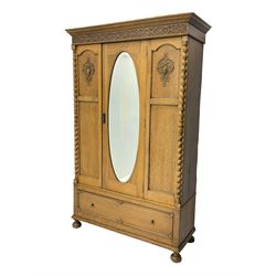 Early 20th century oak wardrobe, project