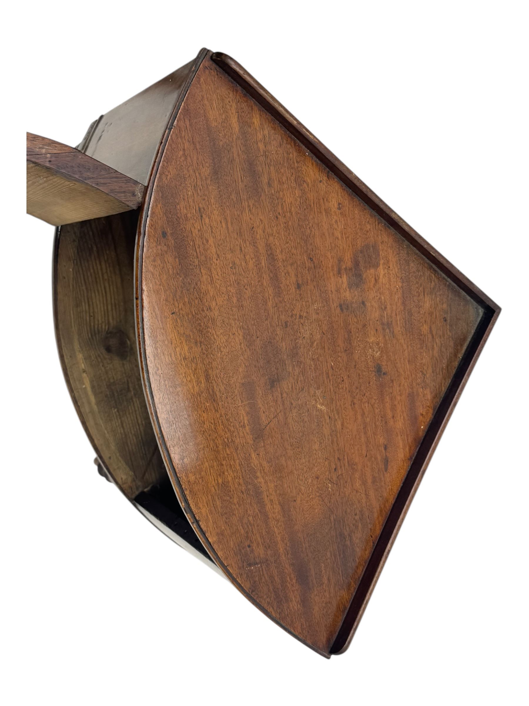 Mid-20th century mahogany four-tier serving tea trolley, heart-shaped cutout handles, on castors (H79cm, W55cm); Georgian mahogany corner washstand with single cupboard, raised on turned supports (H70cm, W54cm)