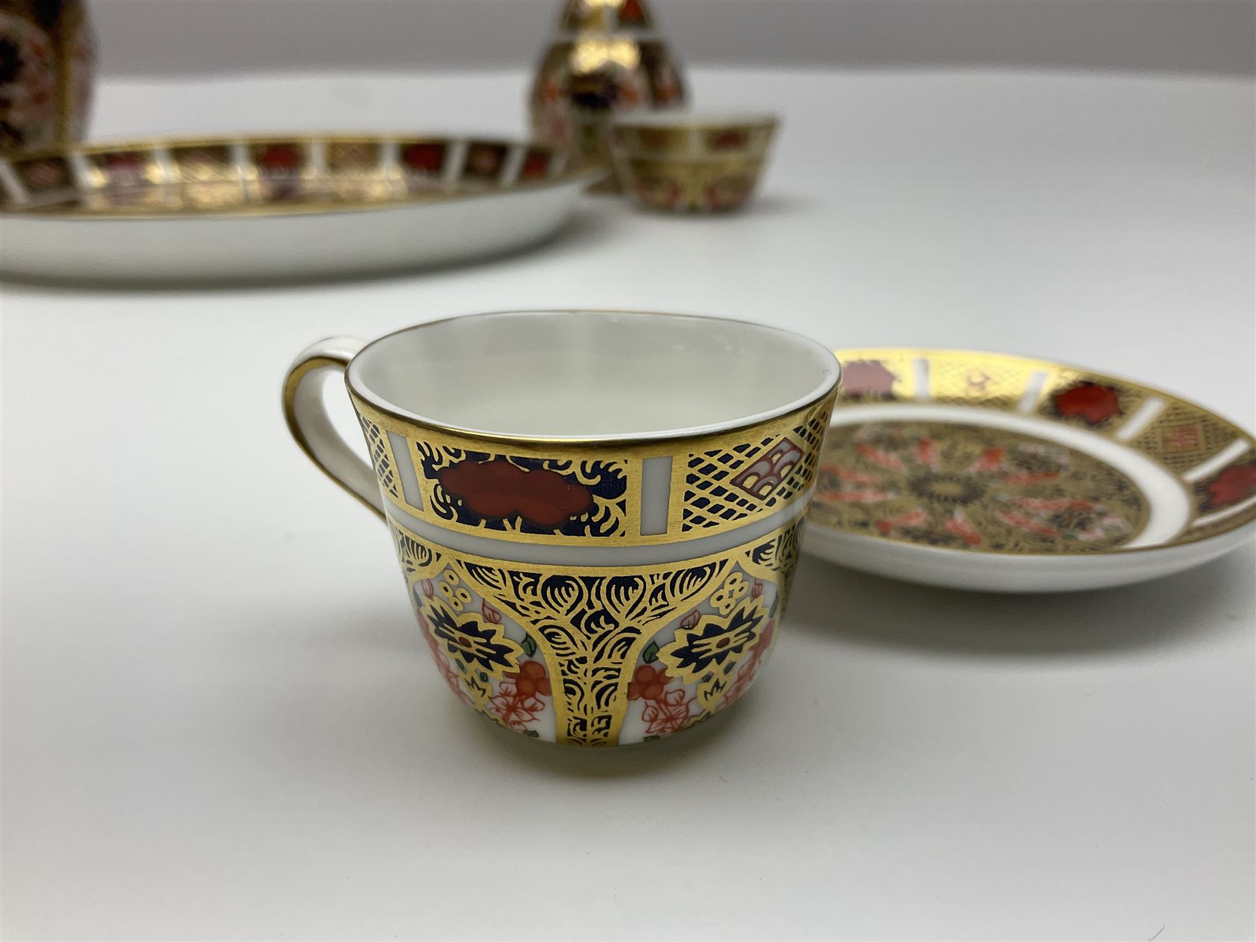 Royal Crown Derby Imari pattern cabaret set | Antiques