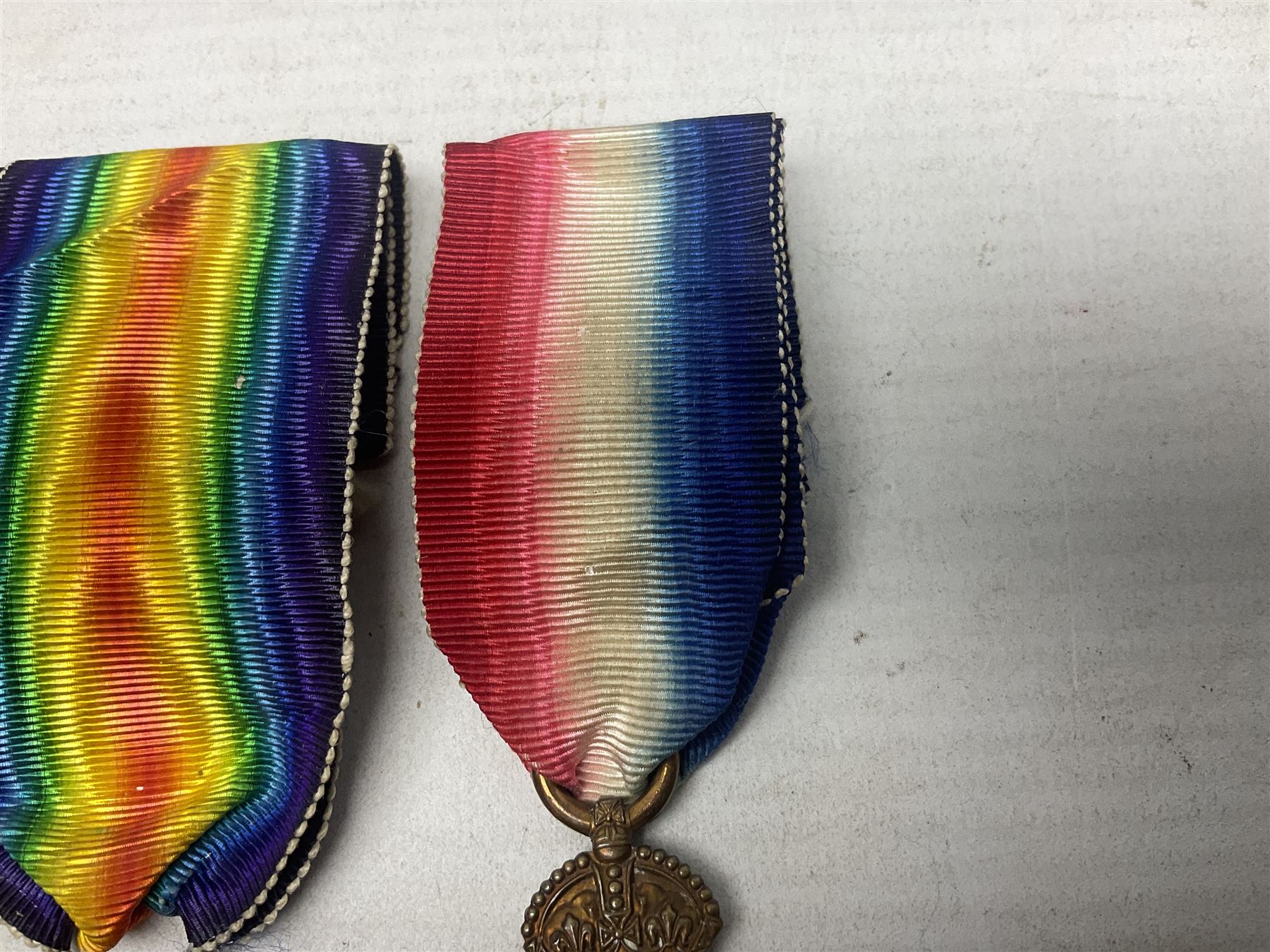 Family group of five WW1 medals for the East Yorkshire regiment comprising trio of 1914-15 Star, British War Medal and Victory medal awarded to 13-368 Pte. C. Padget; and British War Medal and Victory Medal to 201829 Pte. H.W. Padget; all with ribbons (5)