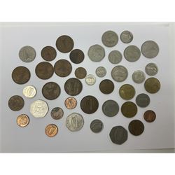 Great British and World coins, including halfcrowns, shillings, other pre-decimal coinage, The Royal Mint Great Britain and Northern Ireland 1972 coin set, commemorative crowns, various Irish coins etc