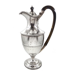 Victorian silver jug with horn handle by Edward Barnard & Sons Ltd, London 1896, approx 23.5oz, height 30cm