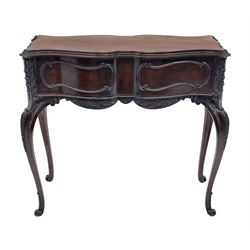Late Victorian mahogany jardinière planter stand, shaped form with fixed moulded top, applied c and s scroll mouldings and husks to the frieze and canted corners, acanthus carved cabriole supports with scroll carved terminals, 91cm x 37cm, H85cm