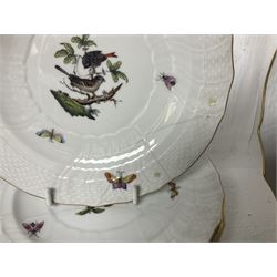 Herend of Hungary Rothschild bird pattern, part tea service, comprising two large teacups and saucers, two teacups and three saucers, milk jug, sugar bowl, five dessert plates and two side plates (18)