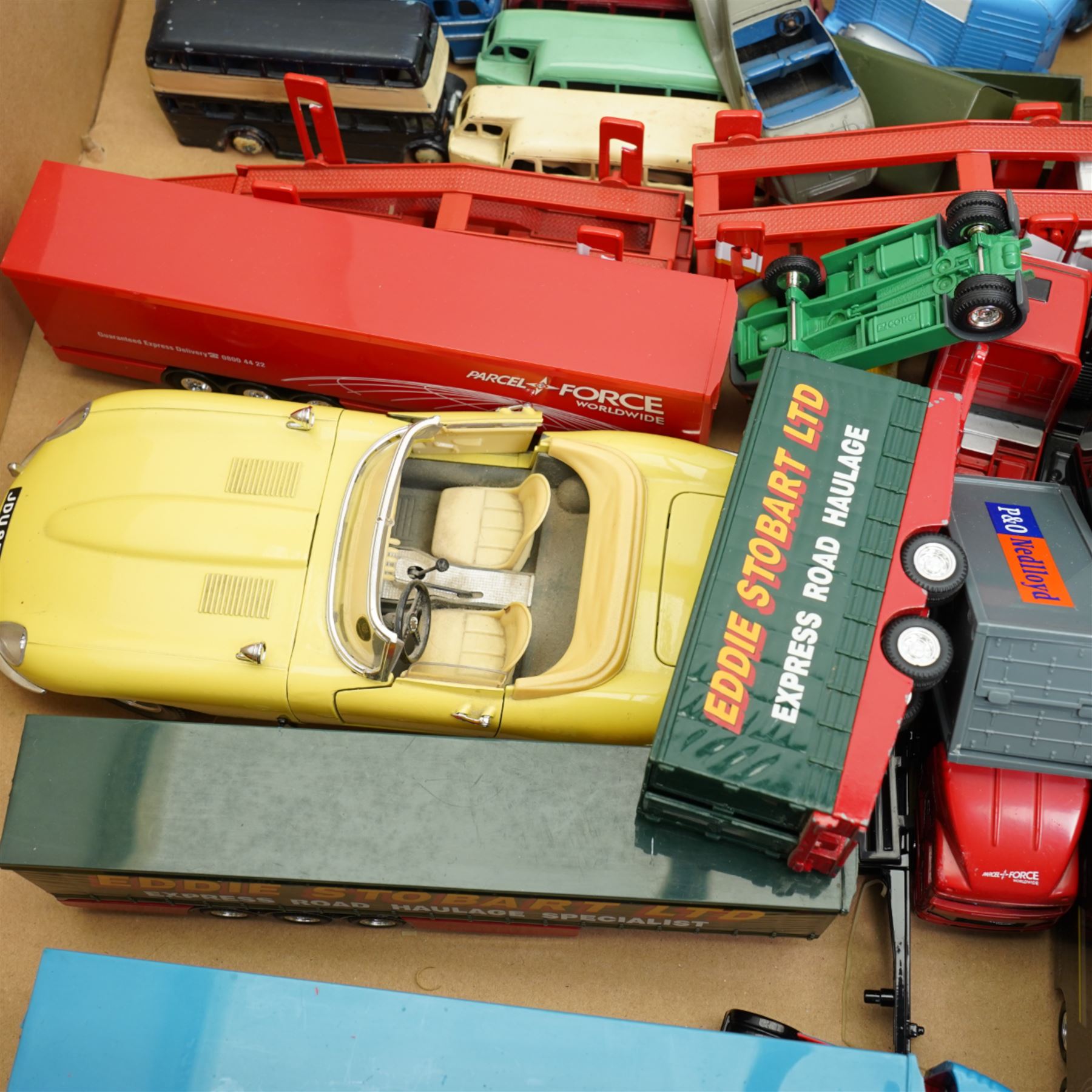 Collection of die cast model vehicles including Burago Jaguar 'E', Corgi, Dinky, Matchbox etc