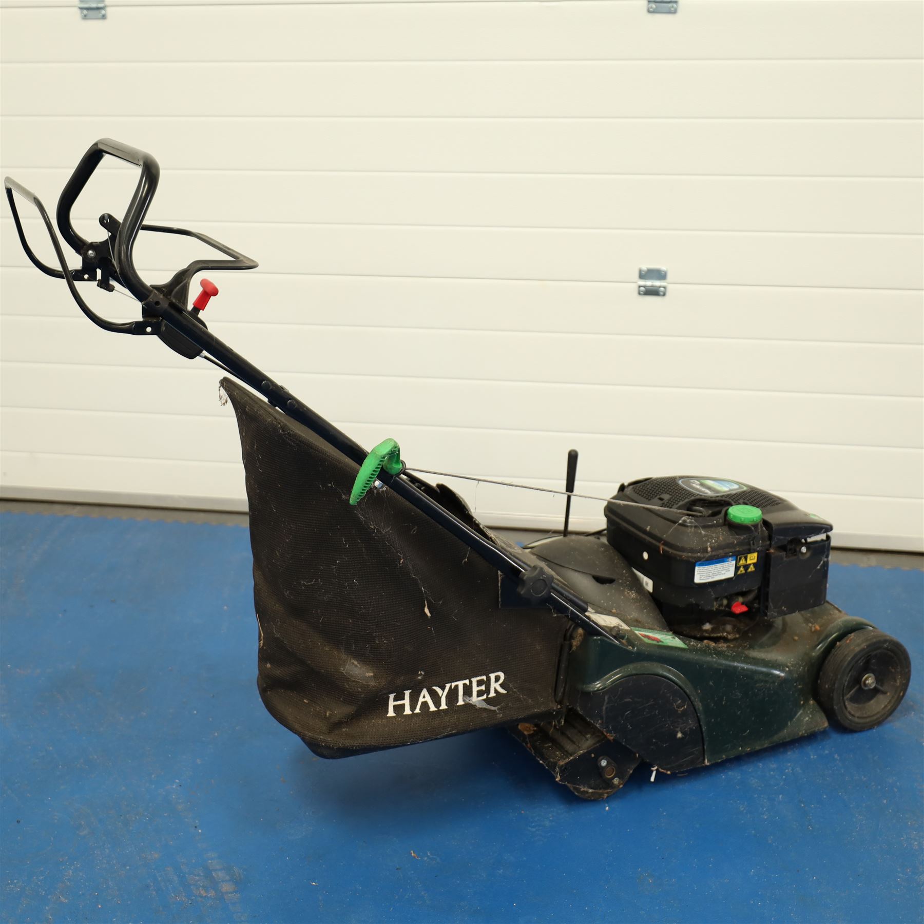 Hayter Harrier 41 petrol lawnmower, Briggs & Stratton engine, adjustable height, with collecting basket