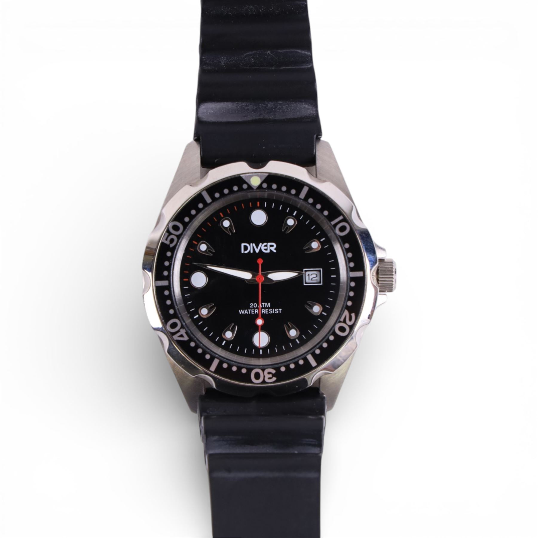 Dive Dynamics gentleman's stainless steel quartz wristwatch, on rubber strap and a Diver quartz wristwatch