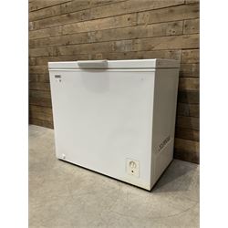 Fridgemaster MCF 194 chest freezer