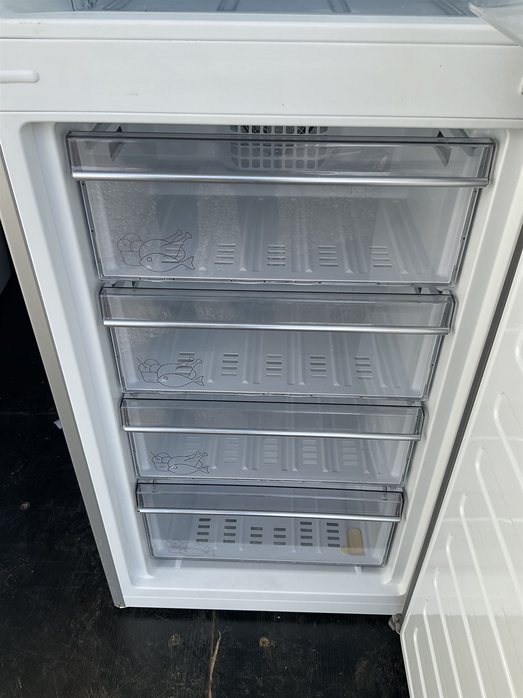 Grundig fridge freezer - THIS LOT IS TO BE COLLECTED BY APPOINTMENT FROM DUGGLEBY STORAGE, GREAT HILL, EASTFIELD, SCARBOROUGH, YO11 3TX