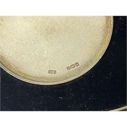 Commemorative coins and medallions, including hallmarked silver poultry medal, Royal Mint 'College of Arms Quincentenary Commemorative Medal', Selby Abbey '1069 1969' medallion, two medallions commemorating the Investiture of H.R.H. Prince Charles 1st July 1969 and a set of four coins commemorating the Investiture of Prince Charles, all cased 