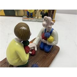 Six Coalport Characters Wallace and Gromit figures, comprising Ready for Takeoff, Woolshop Encounter, Do Something Gromit, Shaun's New Coat, More Cheese Gromit and Happy Birthday Gromit, two with original boxes 