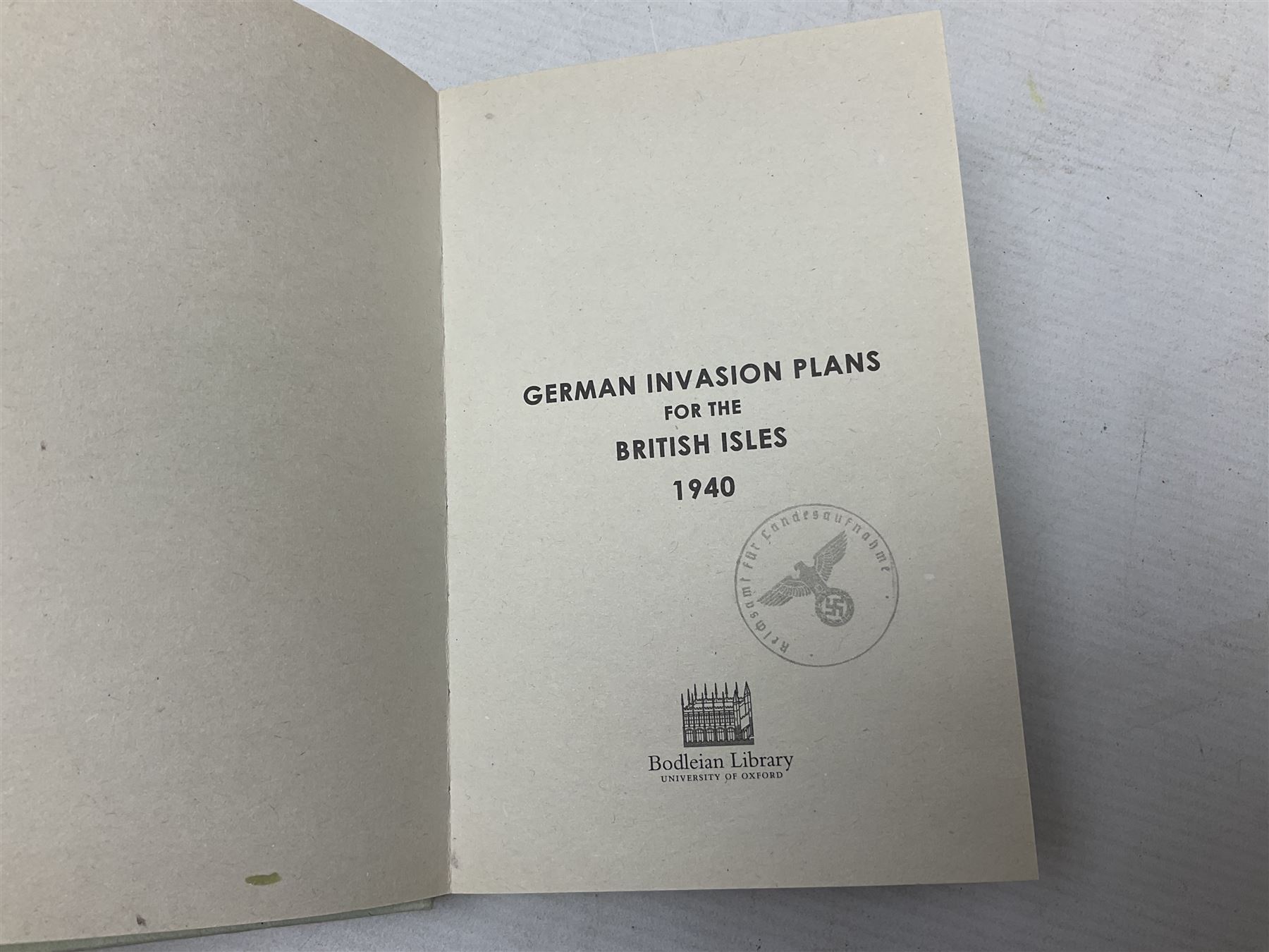 Twenty-six books of WW2 German interest with particular emphasis on the 'SS', including Charles Sydnor: Soldiers of Destruction; G.S. Graber: History of the 'SS'; Bruce Quarrie: Hitler's Samurai; David Cesarini: Eichmann - His Life and Crimes; collector's reference books etc (26)