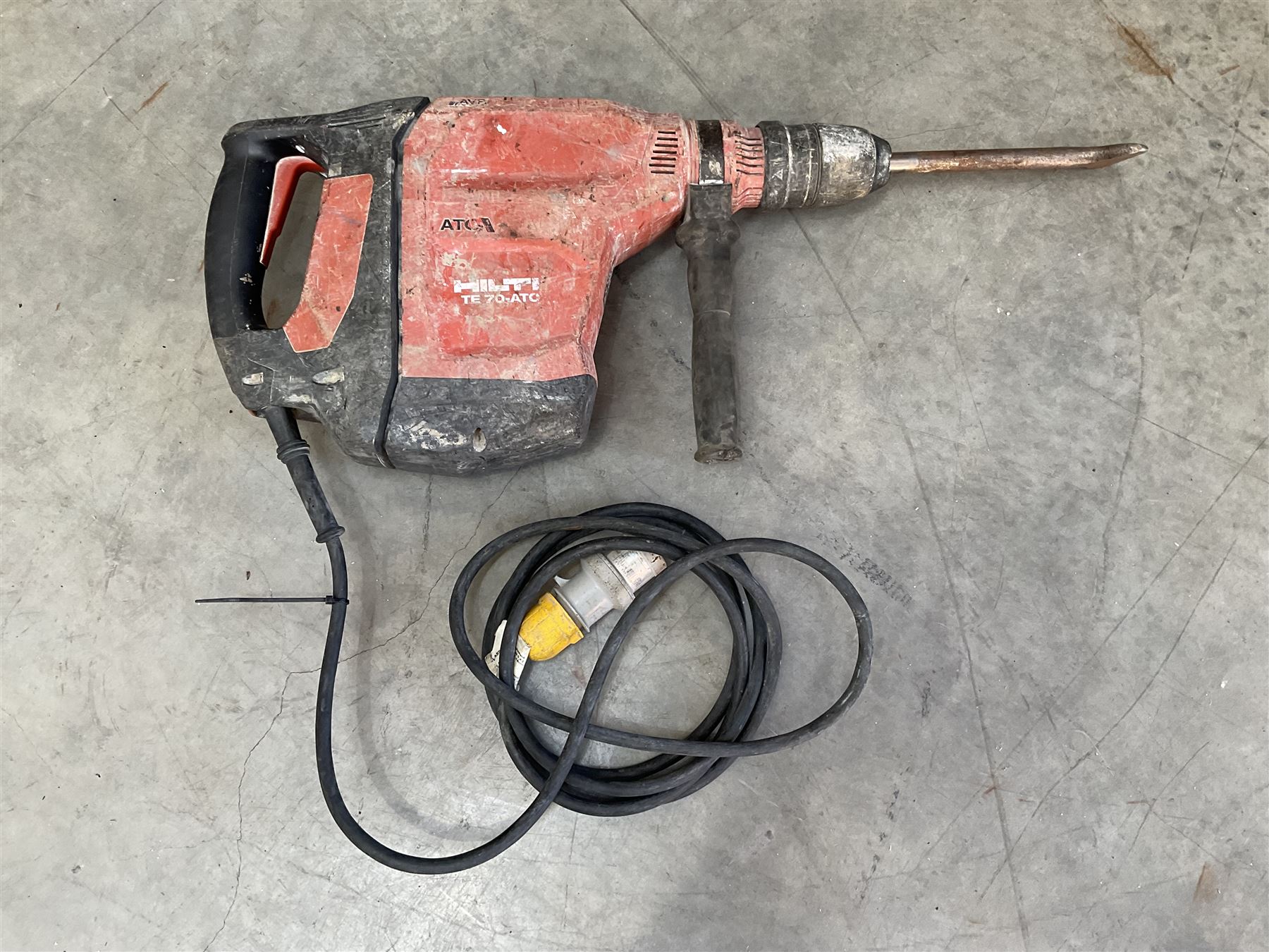Hilti TE 70-ATO 110V electric hammer drill