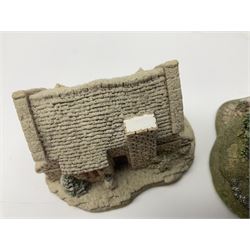 Thirty Lilliput lane, to include Hill Top, Bottle Oven, April Cottage, Thimble Cottage, Honeysuckle III, Gullivers Pantry etc