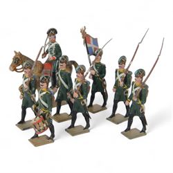 French CBG Chasseurs a Pied 1784, circa.1895 set of eight figures including mounted officer, H8cm
