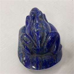 Carved Lapis lazuli carved figure of a frog on a lillypad, H3cm, L8cm