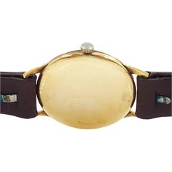 Tudor gentleman's 9ct gold manual wind wristwatch, silvered dial with Arabic hour markers and subsidiary seconds dial, Edinburgh 1960, on brown leather strap