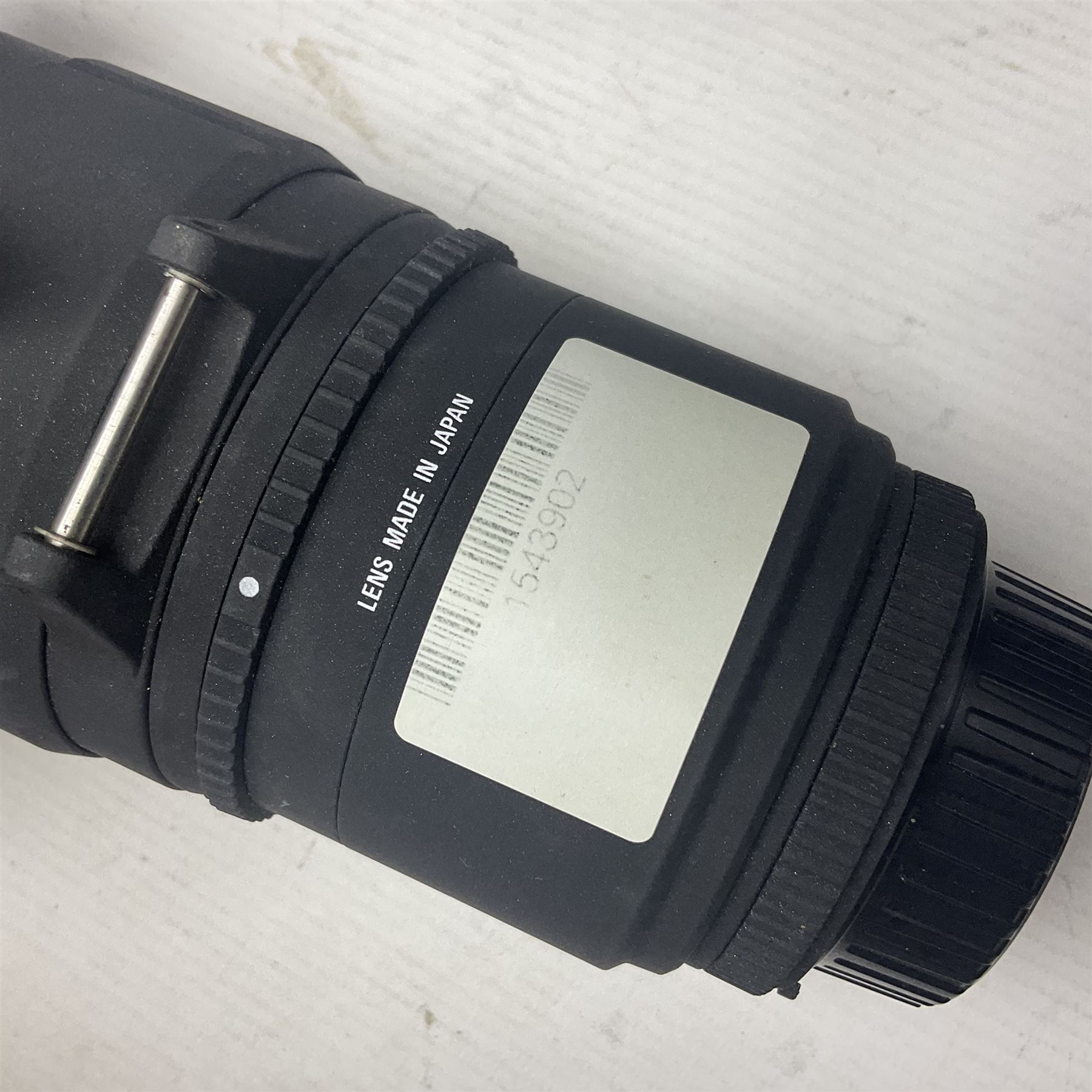 Sigma '300-800mm 1:5.6 APO EX DG Hyper Sonic Motor' lens with Nikon fitting, serial no 1543902, with case 