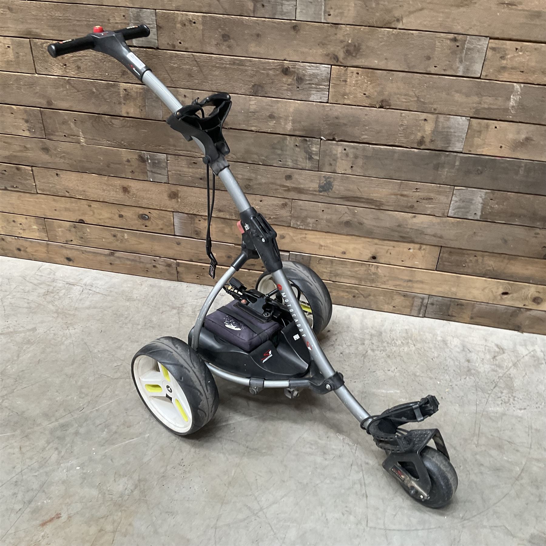 Motocaddy S1 Digital electric golf trolley 
