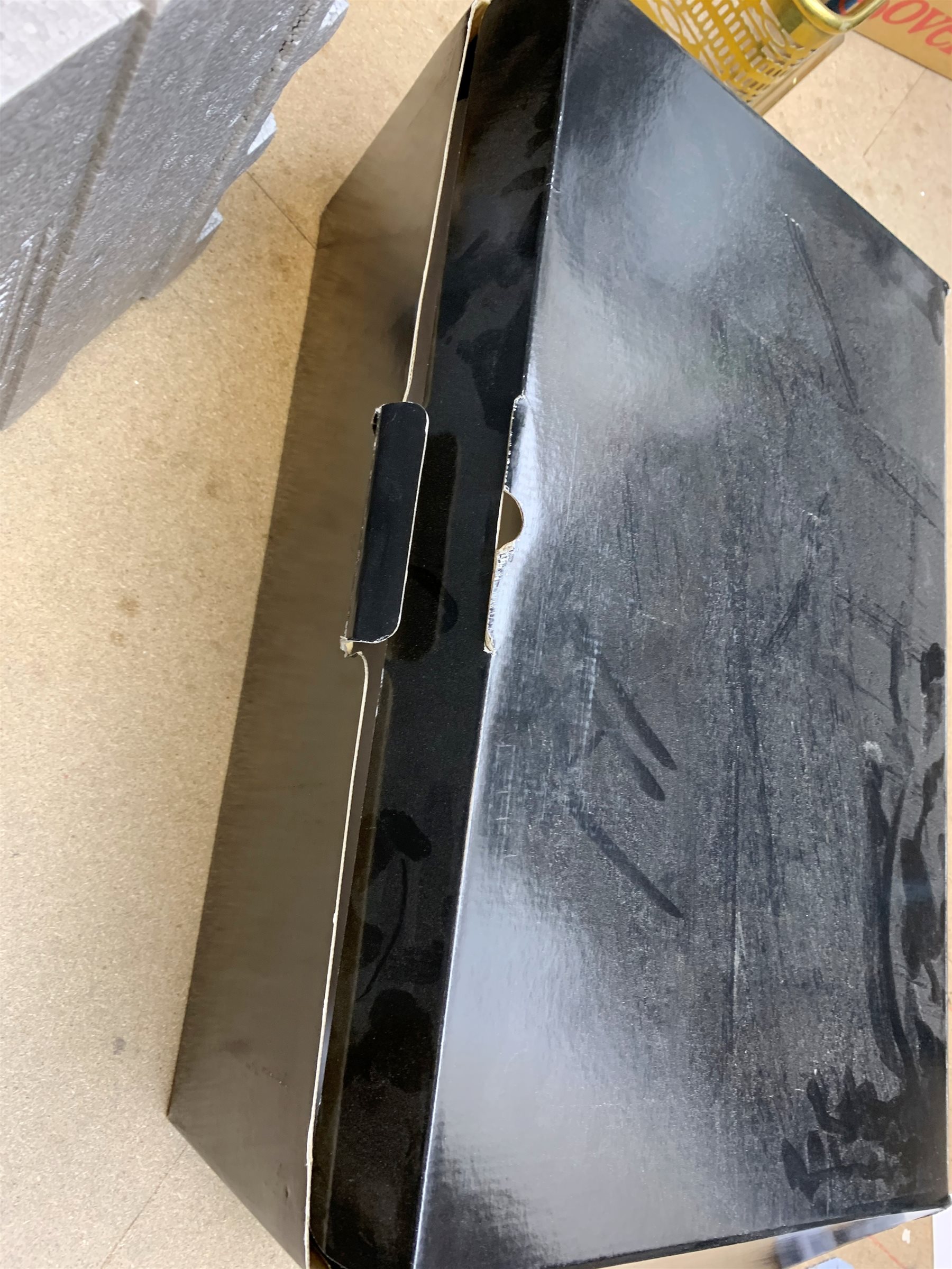 James Bond - Slideshow Collectibles limited edition 1:4 scale figure of Pierce Brosnan as 007, No 0529/1250, boxed with slipcase and outer packaging.