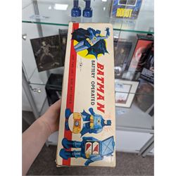  T.N Nomura Batman battery operated robot, boxed