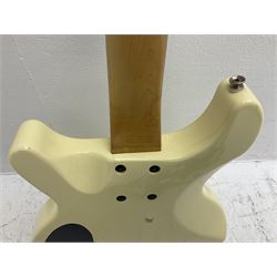 SG Junior Music Drive C19905 electric guitar serial no.911120 L99cm