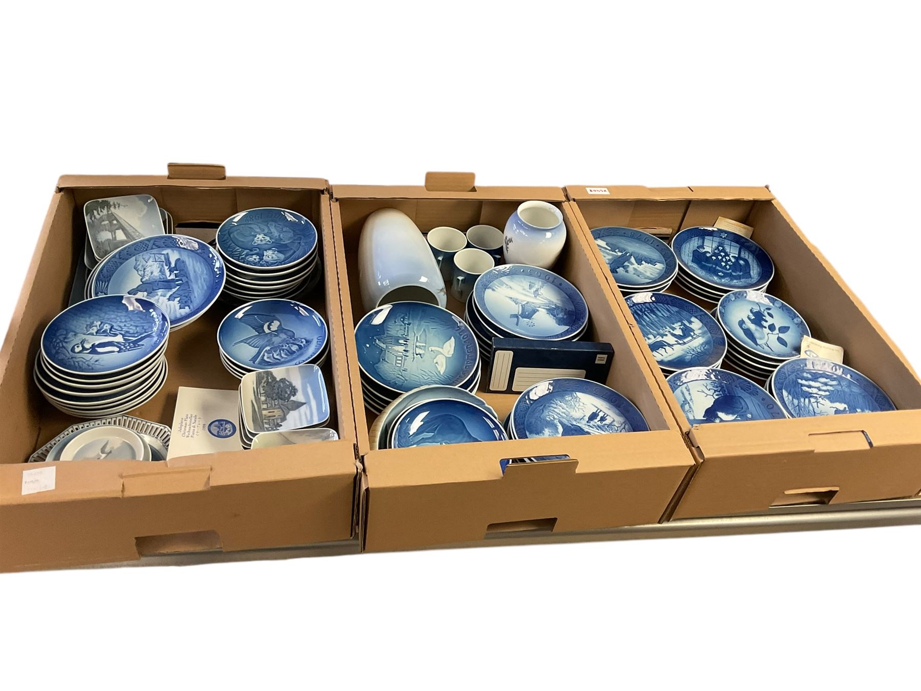 Large collection of Royal Copenhagen, mainly collectors plates, together with vases and cups 