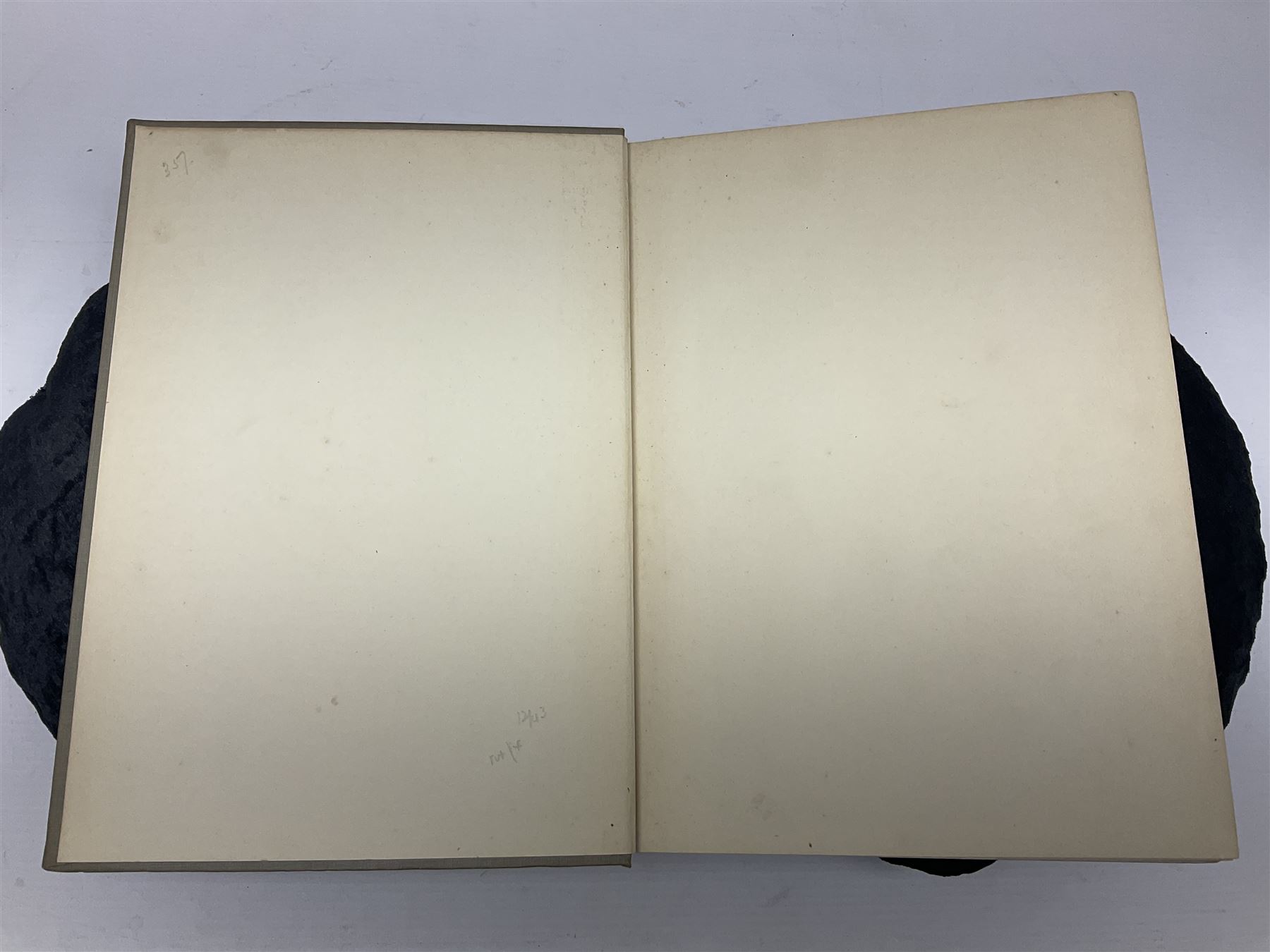 Mary Hamilton Swindler; Ancient Painting, Yale University Press, 1929