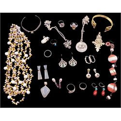 Collection of silver and silver stone set jewellery including Uno-A-Erre 'Pisces' fish pendant, plique-a-jour and marcasite butterfly pendant necklace, six stone set rings, six pairs of earrings, hardstone bangle and a fresh water pearl multi-strand necklace and a small collection of costume jewellery