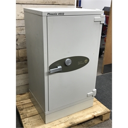 Large commercial safe by Phoenix, model no. 4602, interior fitted with three adjustable shelves, with two keys, external dimensions - W80cm (including hinges), H138cm, D64cm (including hinges), internal dimensions - W47cm, H93cm, D30cm 