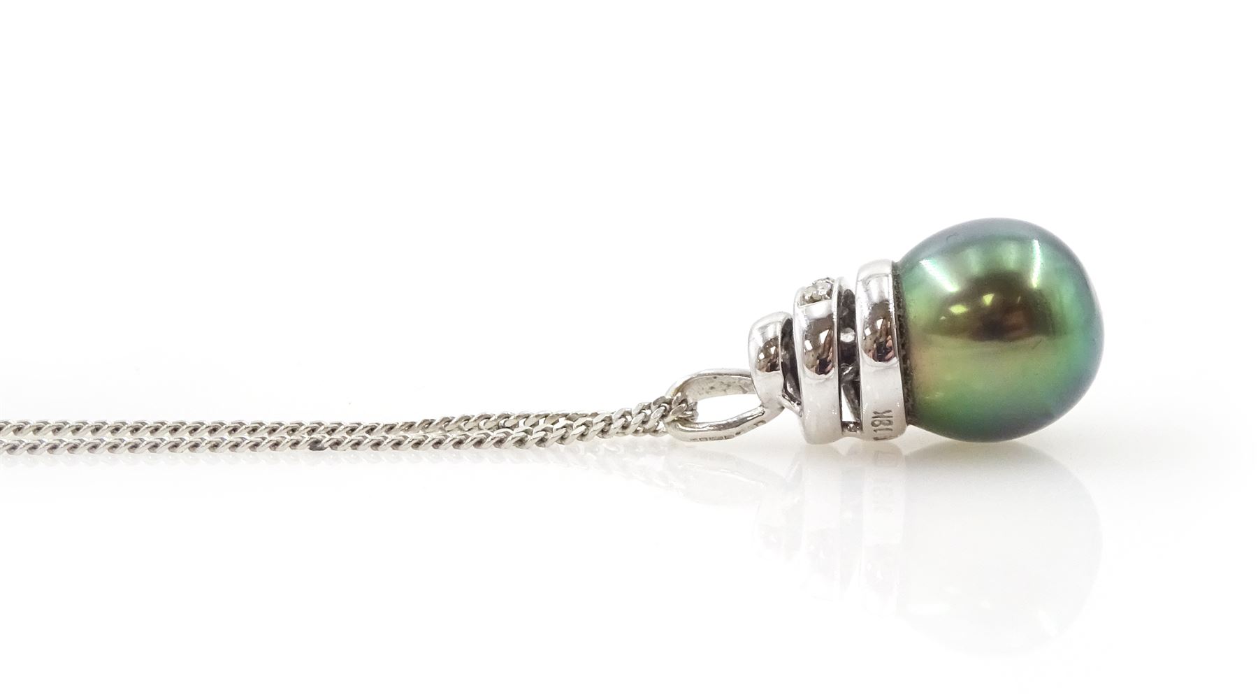 18ct white gold Tahitian pearl and round brilliant cut diamond pendant necklace, hallmarked
