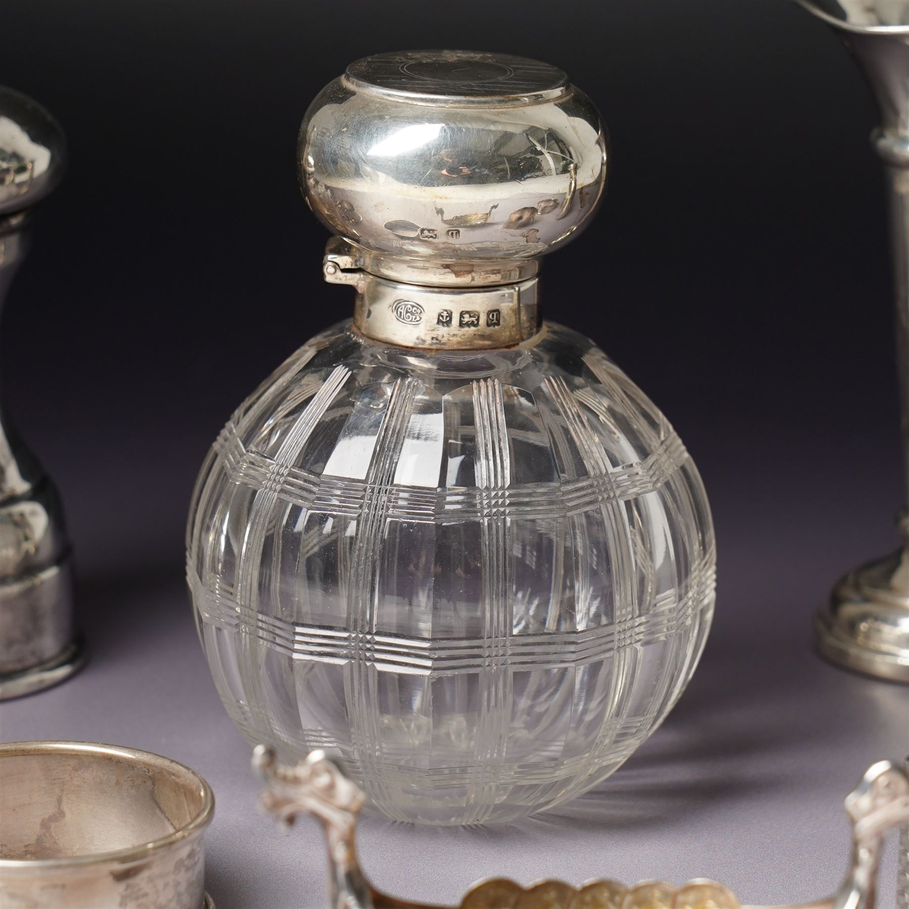 Small silver hip flask engraved with initials H9cm Sheffield 1988 Maker Hugh Crawshaw, silver pepper mill Sheffield 1975, globe scent flask with silver cover, four silver serviette rings, small silver vase and Norwegian silver salt