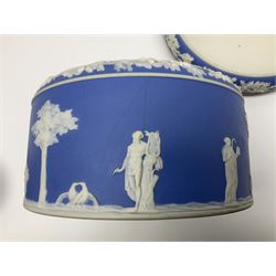 19th century Wedgwood black basalt jug and dish, together with a Jasperware cheese dome and cover, decorated with a band of figures within foliate bands, the cover with acorn finial, cheese dome H20cm