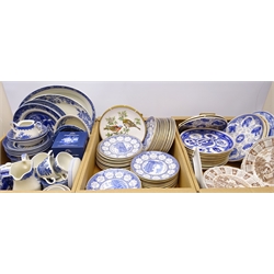  Large collection of Ringtons and other collectors plates, Ringtons blue and white tableware and other blue and white in three boxes   