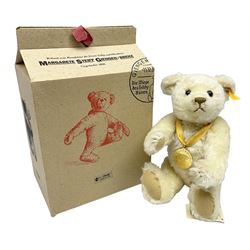 Steiff 'The Millenium Bear' in mohair, exclusively for Danbury Mint with golden pendant H32 cm; with box and certificate No.16615