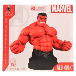 Three limited edition Gentle Giant The Hulk mini busts, comprising The Avengers Hulk, The Incredible Hulk and Red Hulk, all boxed