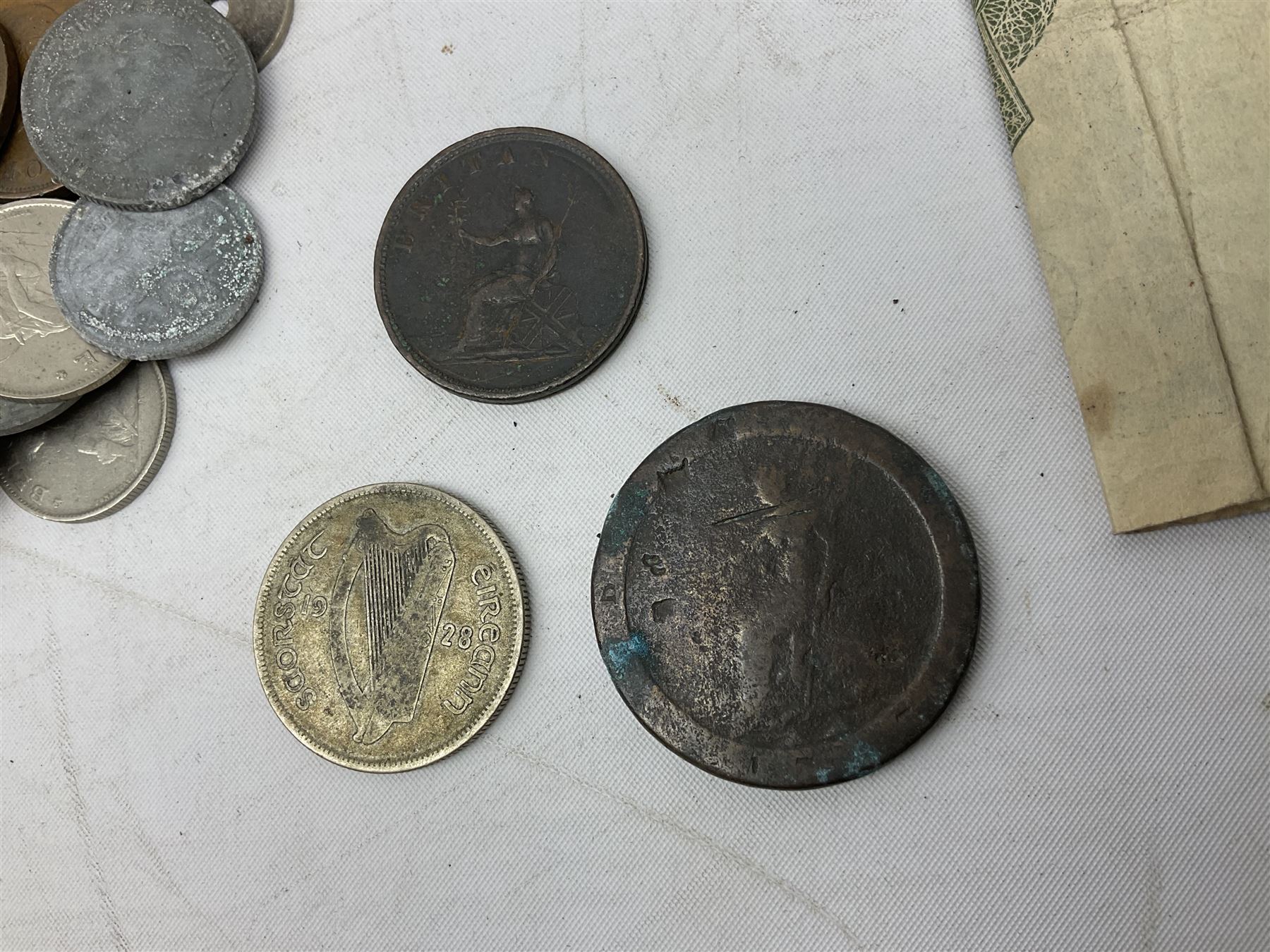 Collection of bank notes and coins, to include Irish 1928 floren, King George V 1931 shilling, cartwheel penny, Coins, stamps and miscellaneous collectibles, including Royal Life Saving Society medal, brooches, commemorative crowns etc